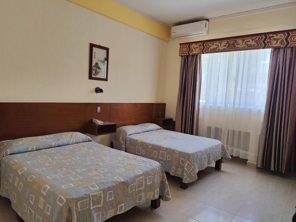 Hotel Pekin ลาปาซ ภายนอก รูปภาพ