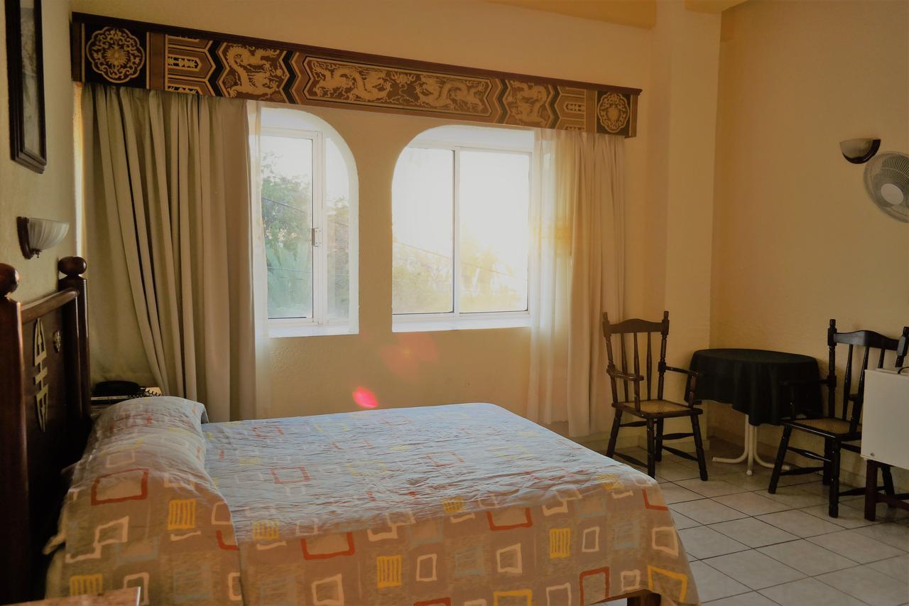 Hotel Pekin ลาปาซ ภายนอก รูปภาพ